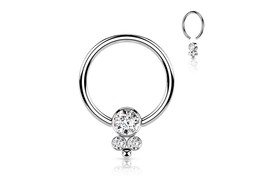 Кольцо с декоративным кластером